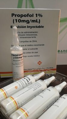 Un bon prix. Anesthésie de DMF Propofol 10ml COPP Propofol pour le PE d'USP de chiens en ligne
